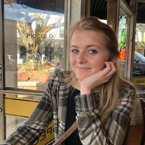 Meet your Posher, Willow